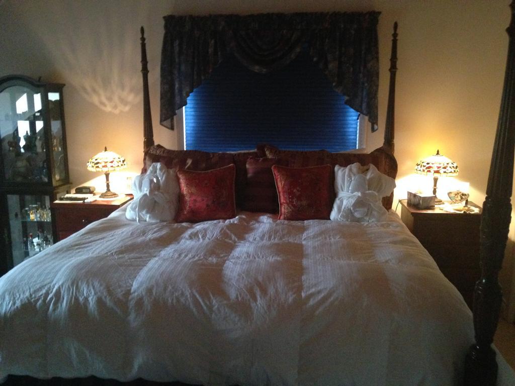 Eagle'S Nest B&B Lake Country Ruang foto