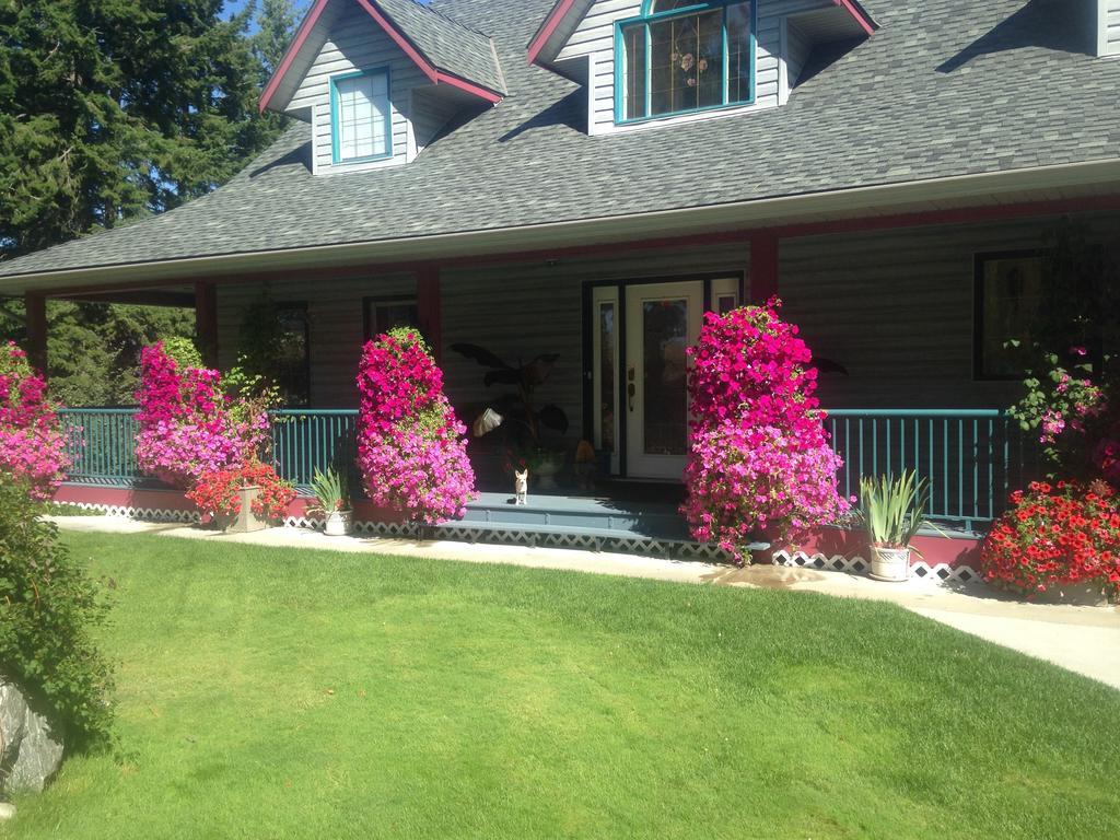 Eagle'S Nest B&B Lake Country Bagian luar foto