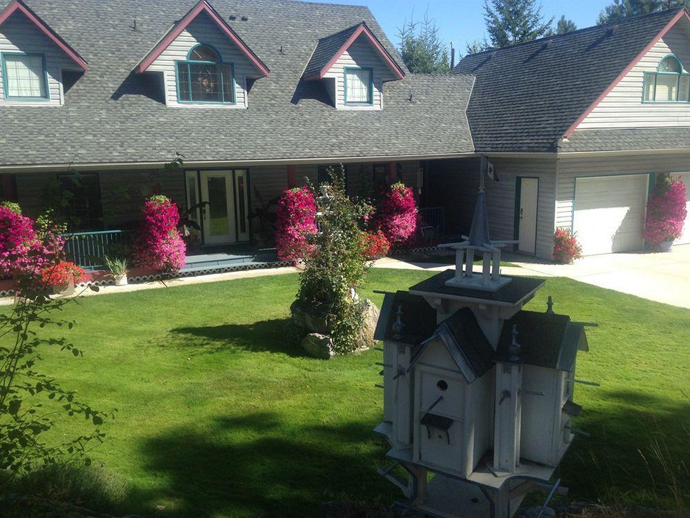 Eagle'S Nest B&B Lake Country Bagian luar foto